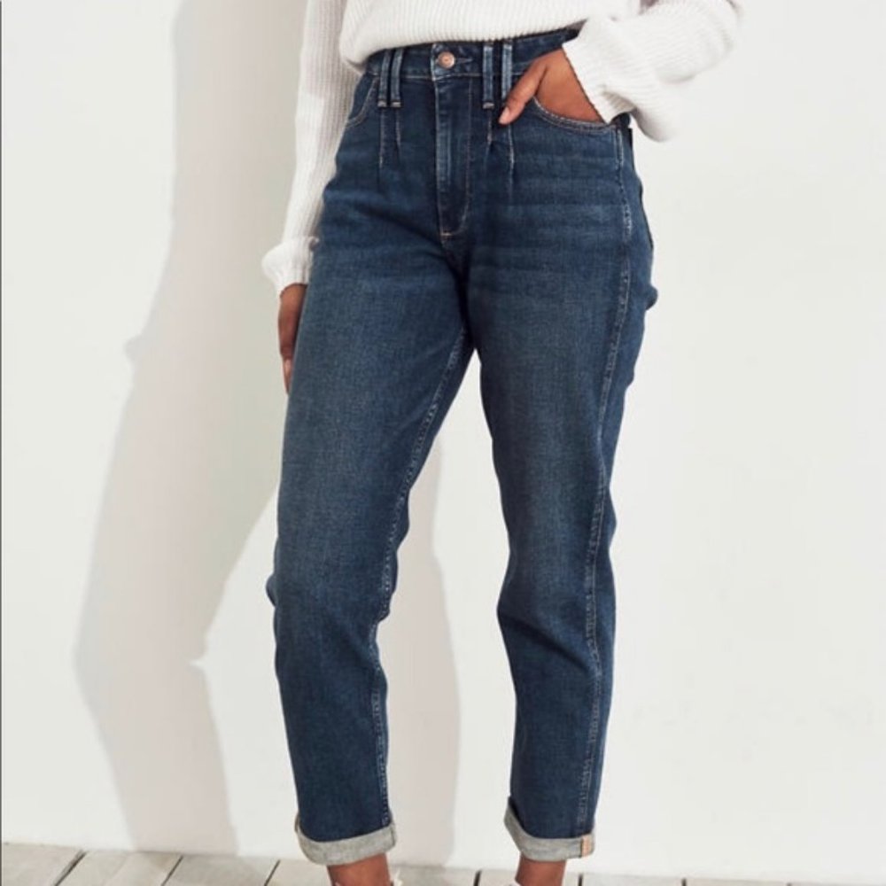 Hollister Mom Jeans